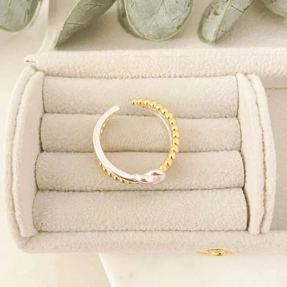 925 Sterling Two Tone Ring Knot Ring Minimalist Dainty Ring Tie Ring Braid Ring - Picture 10 of 10